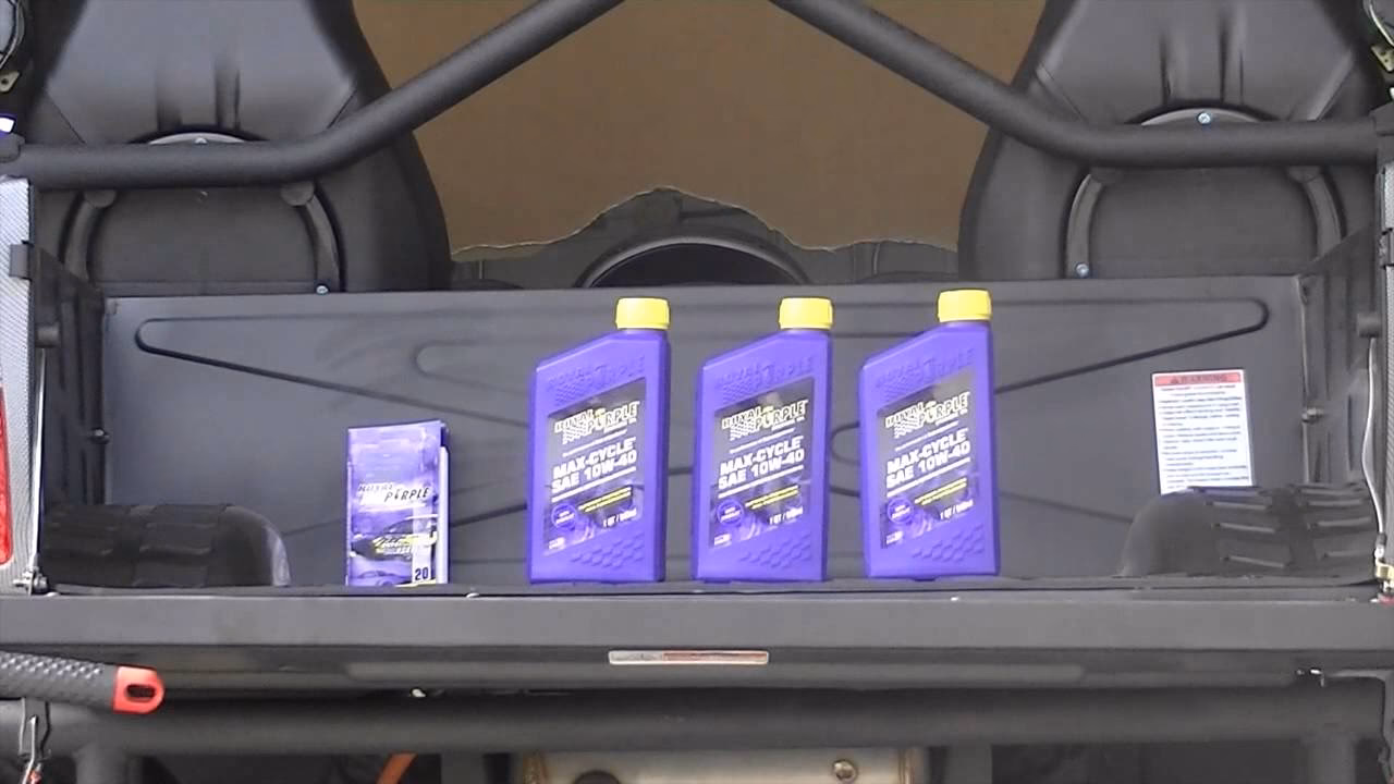 How many odes Dominator utility vehicle manuals are there?