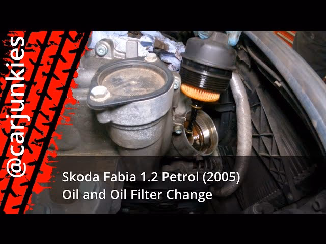 How to change engine oil on a Koda Kodiaq NS7?