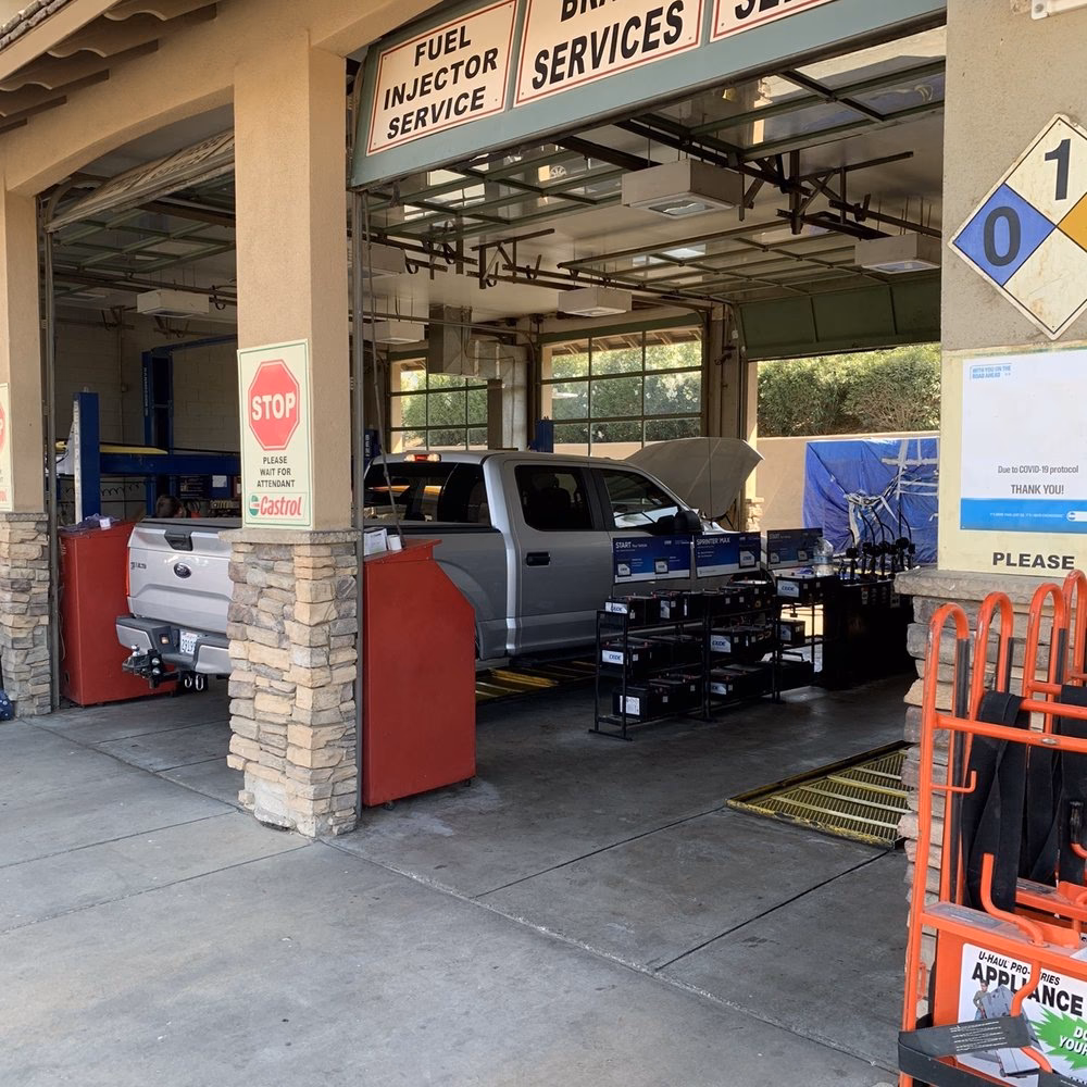 Where can I find auto services in Corona CA?