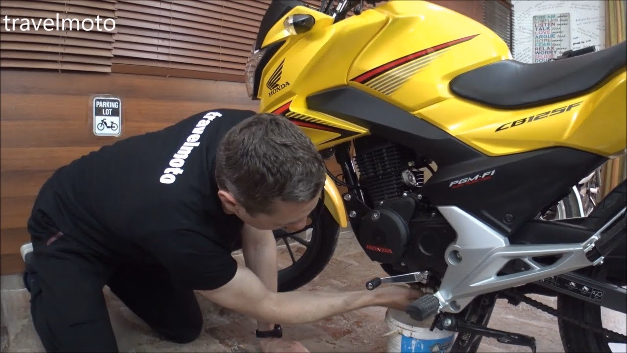 What kind of oil should I use for my Honda xl125s?