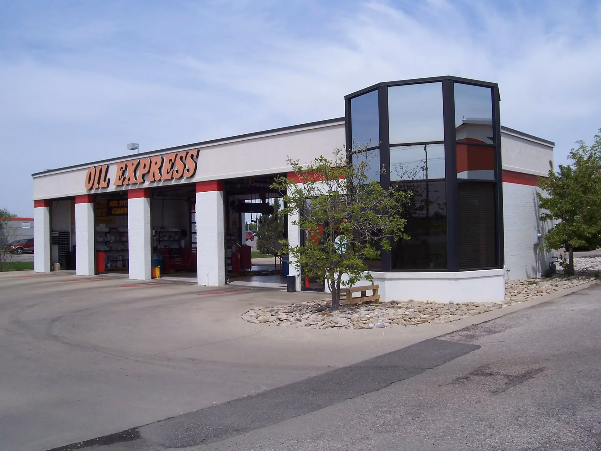 Where can I get an oil change in Louisville Ky?