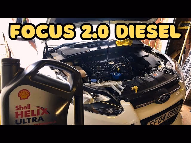 How to replace engine oil in Ford Focus Mk3 box body / hatchback?