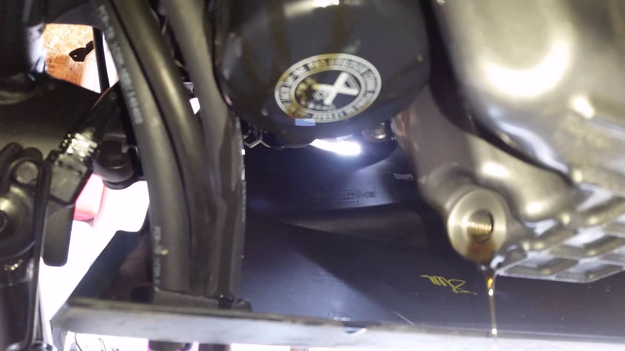 How do you remove a CBR650F?