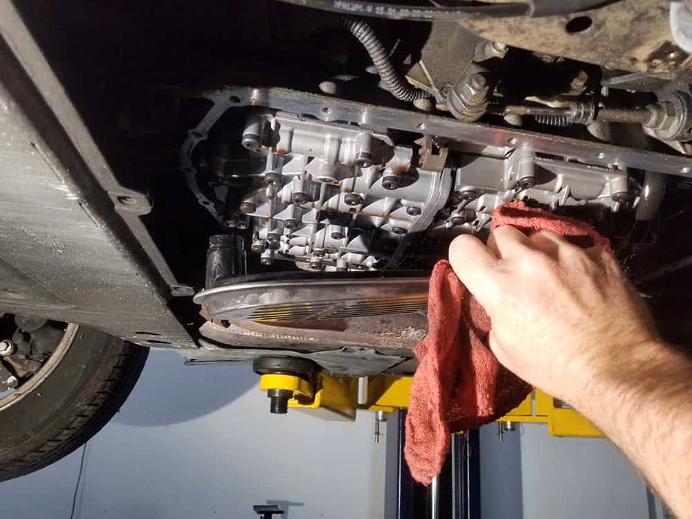 What is 'lifetime' oil on a BMW E46 325ti compact?