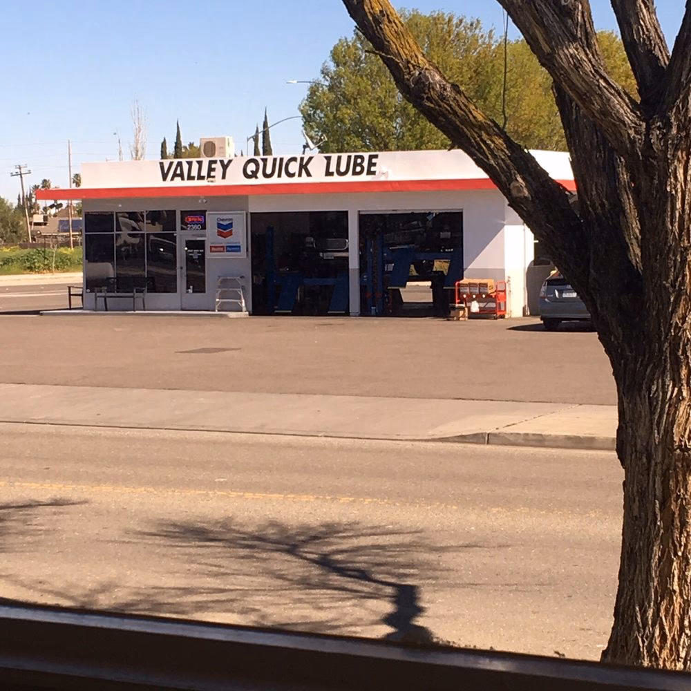 Where can I find auto services in Tracy CA?