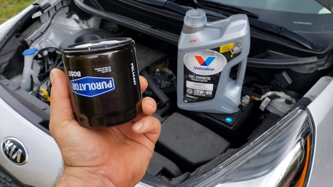 How to reset the engine oil light in a Kia Rio?