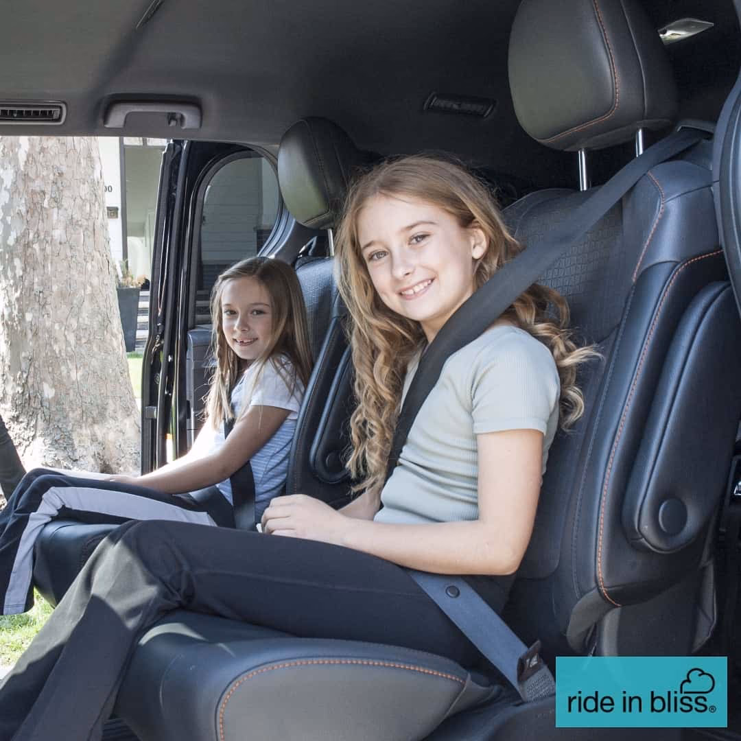 Can I book a taxi with a car seat in Orlando?