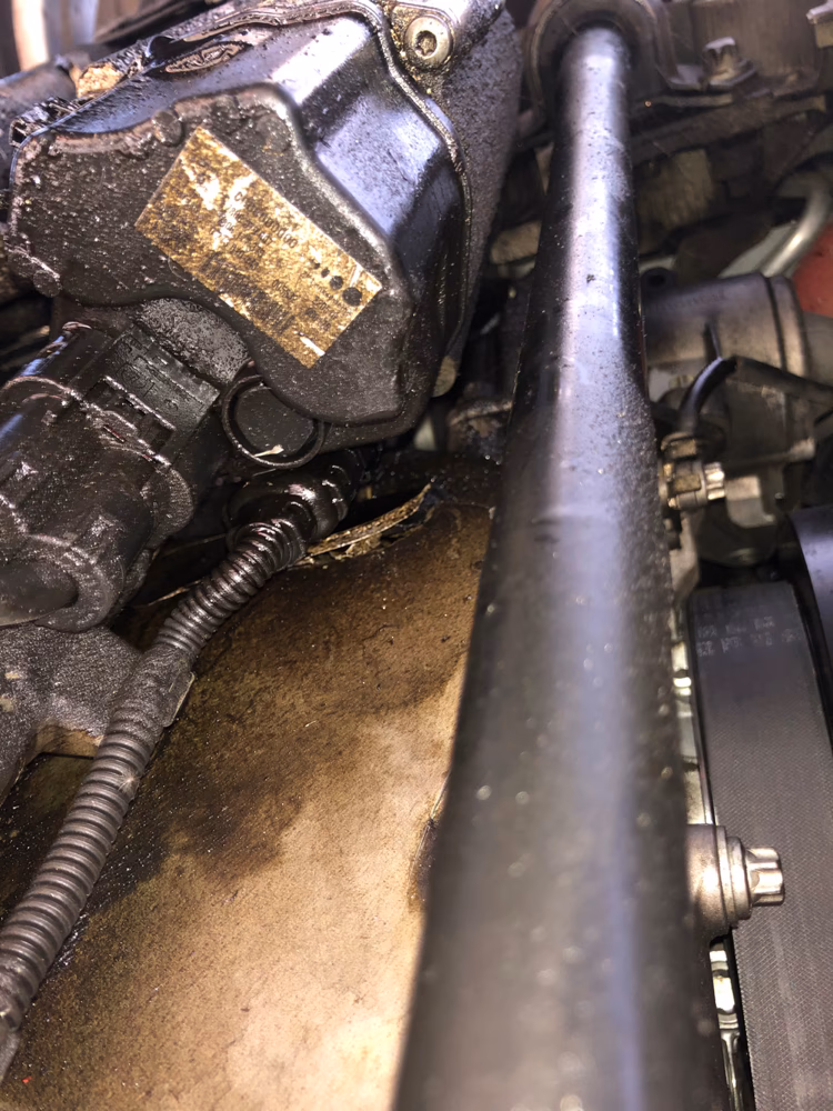 What is BMW p052b code?