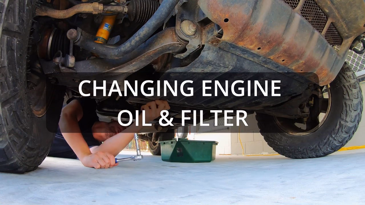 How do you drain oil from a Pajero?