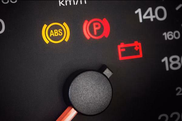 What does a red light on a Peugeot Partner mean?