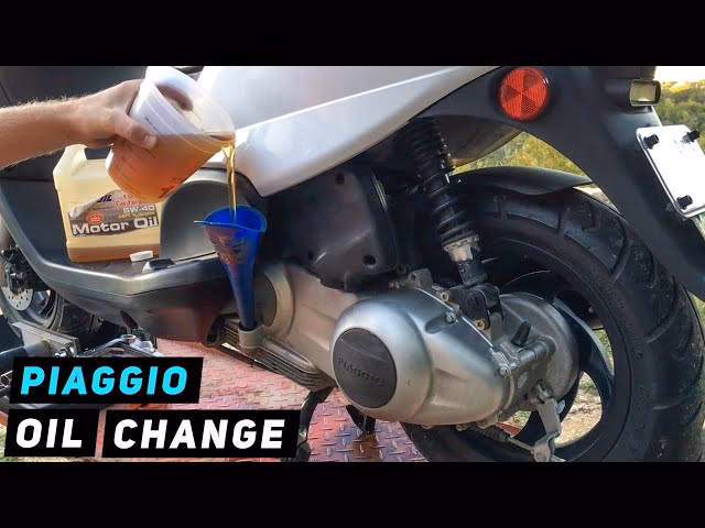 Does Piaggio typhoon 125 have a service manual?