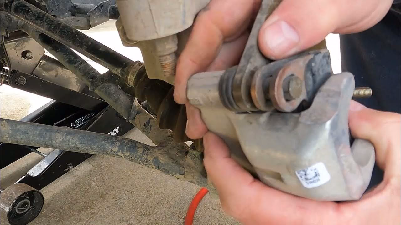How do you fix a rattle on a disc?