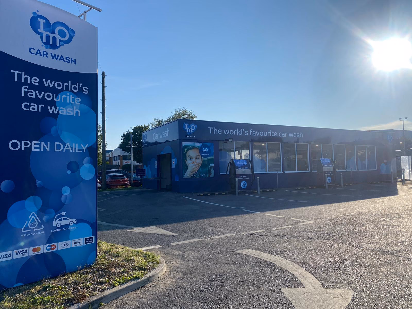 Where can I wash my car in Poole?