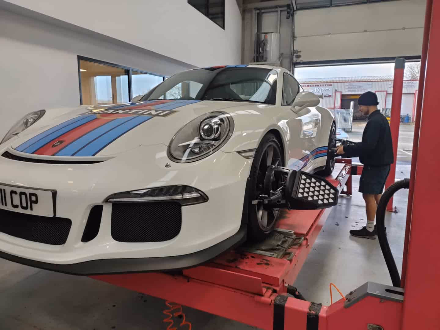 Does the Porsche 911 GT3 RS get better?