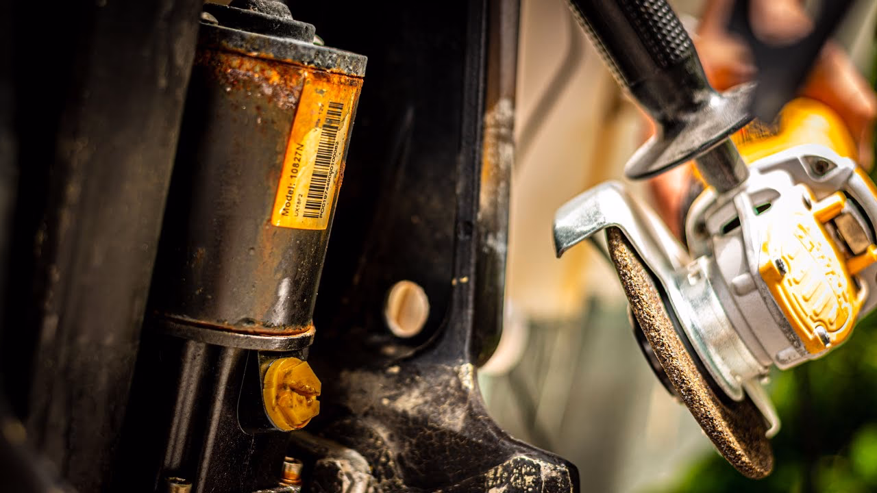 How long does it take to change power trim & tilt fluid?