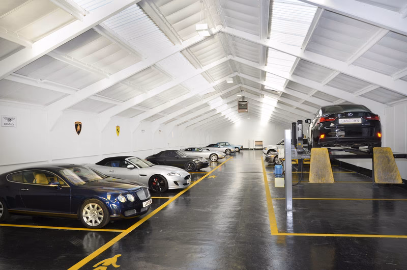 Is prestige cars London a good place to buy a car?