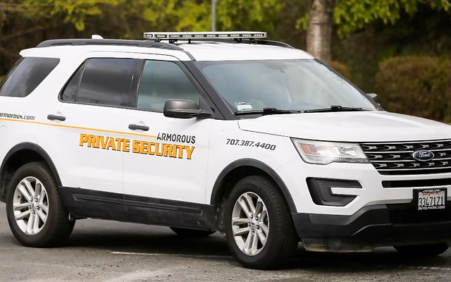 Why should you hire mobile security patrol officers?