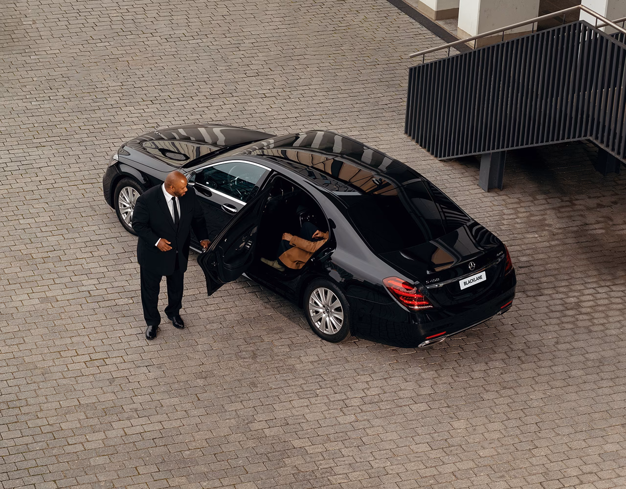 Why should you hire a Blacklane professional car service in NYC?