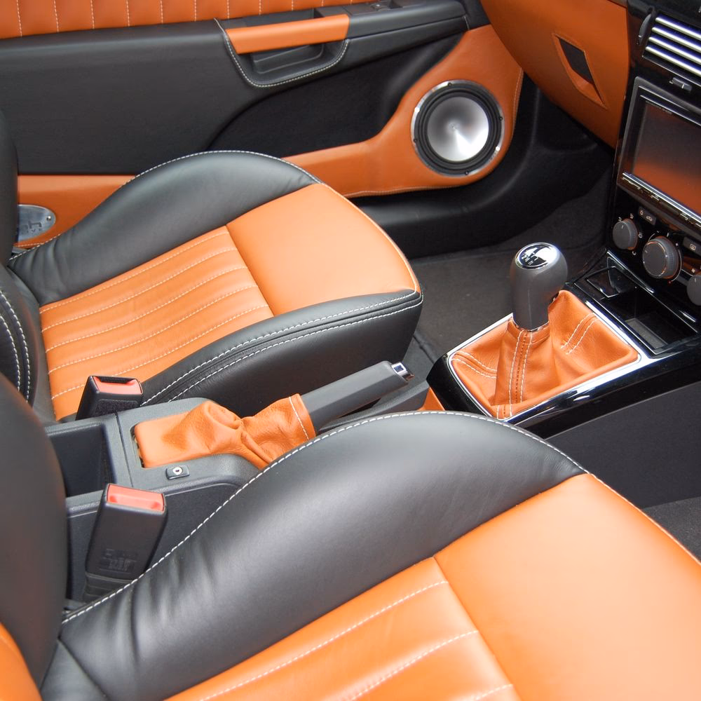 Can Chesterfield leather furniture be restored?