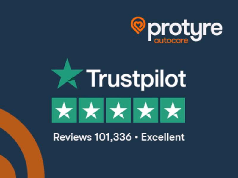 What do reviewers think about Protyre garage in Bideford?