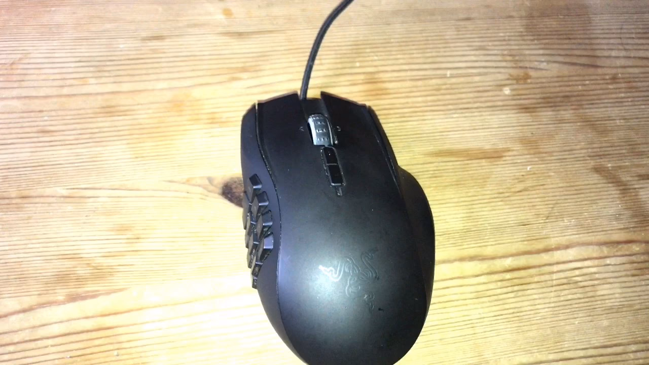 Why is my Naga Trinity mouse not working?