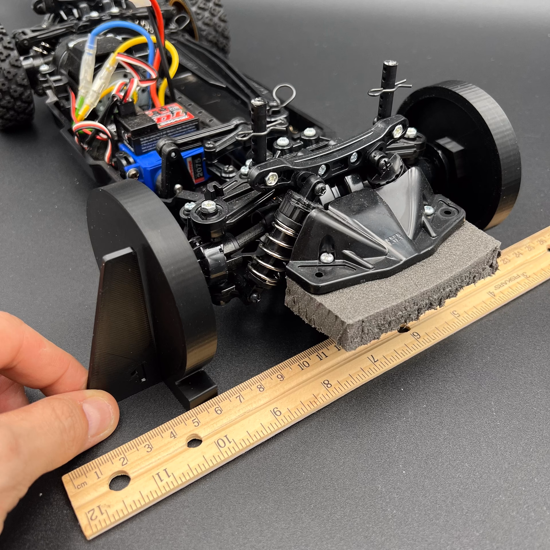 What is a positive angle on a rear drivetrain?