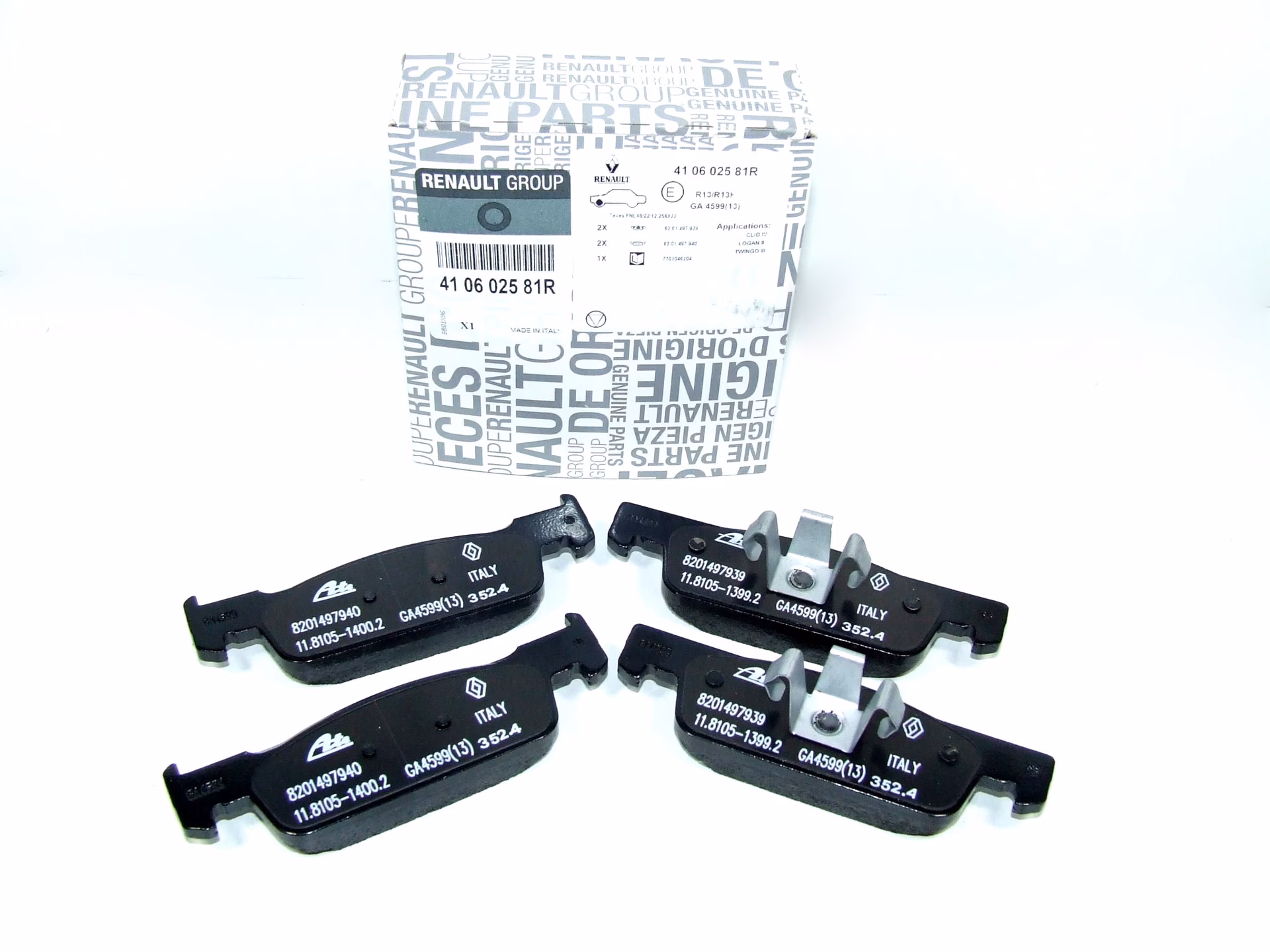 Do brake pads Renault Clio IV hatchback (BH_) need to be replaced?
