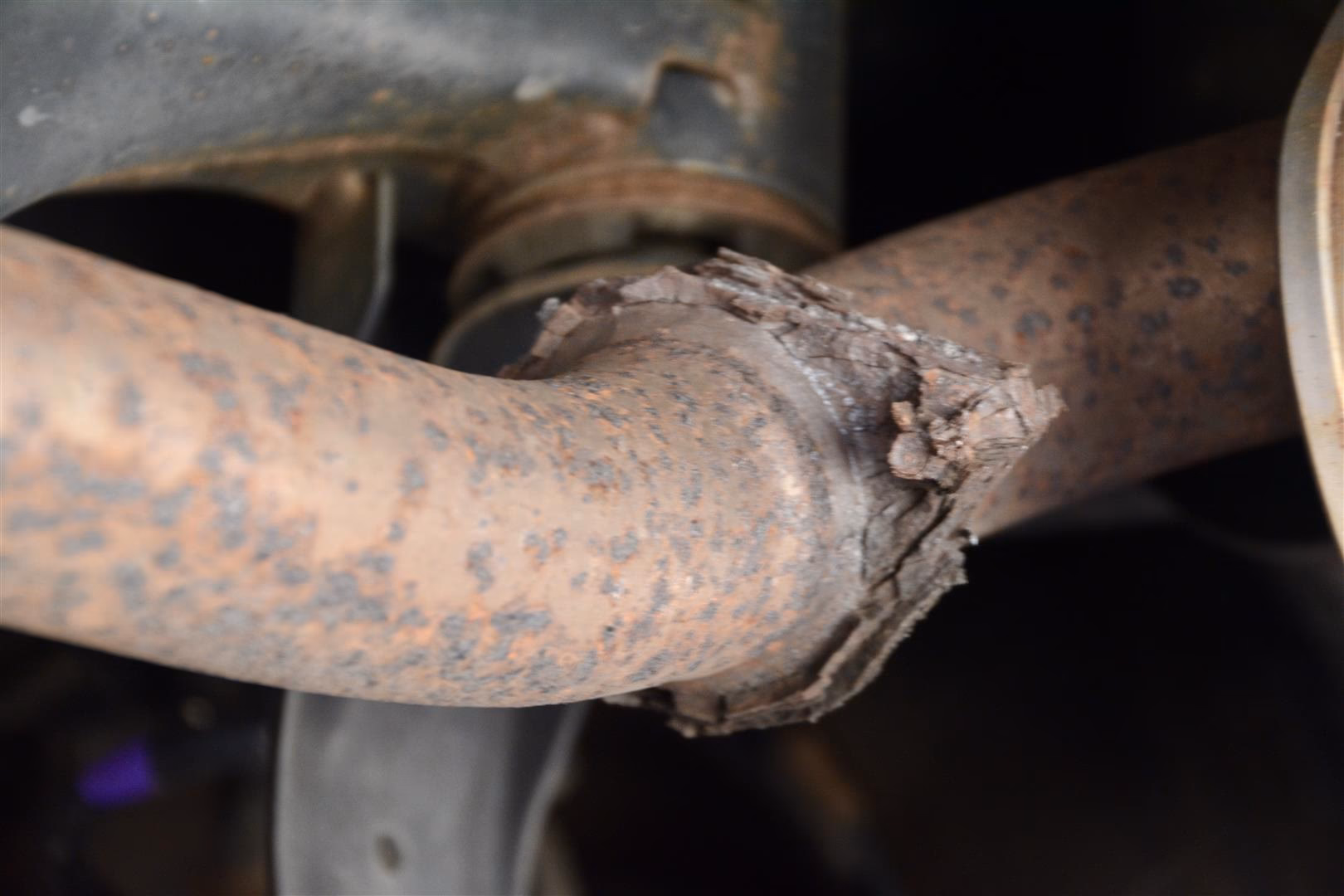 How do I repair my exhaust system?