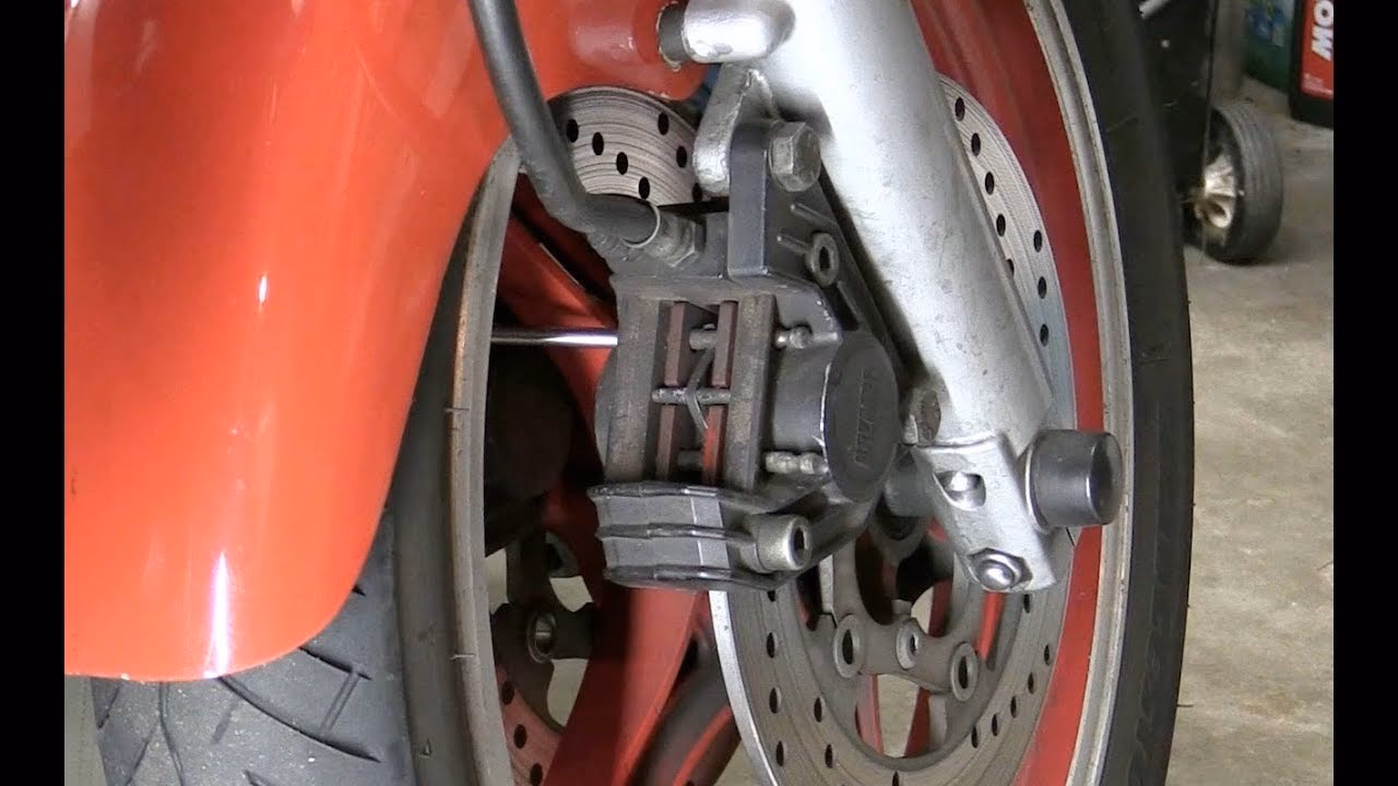 Do Guzzi brakes croak?