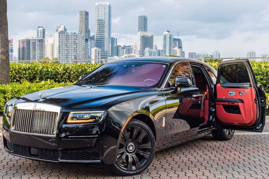 What is Rolls-Royce Motor Cars Fort Lauderdale?