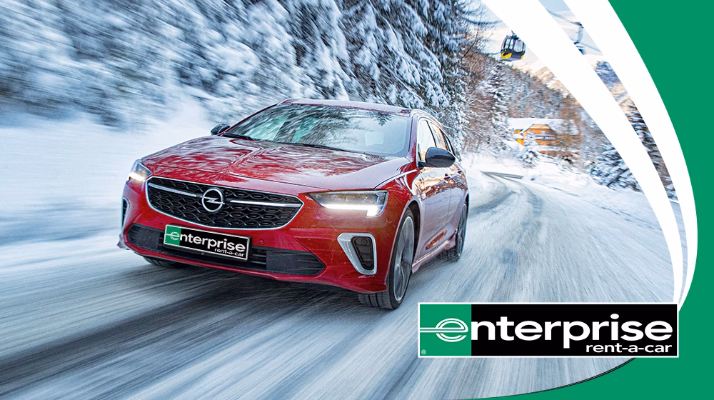 How can Skyscanner help you compare Rovaniemi Airport car hire options?