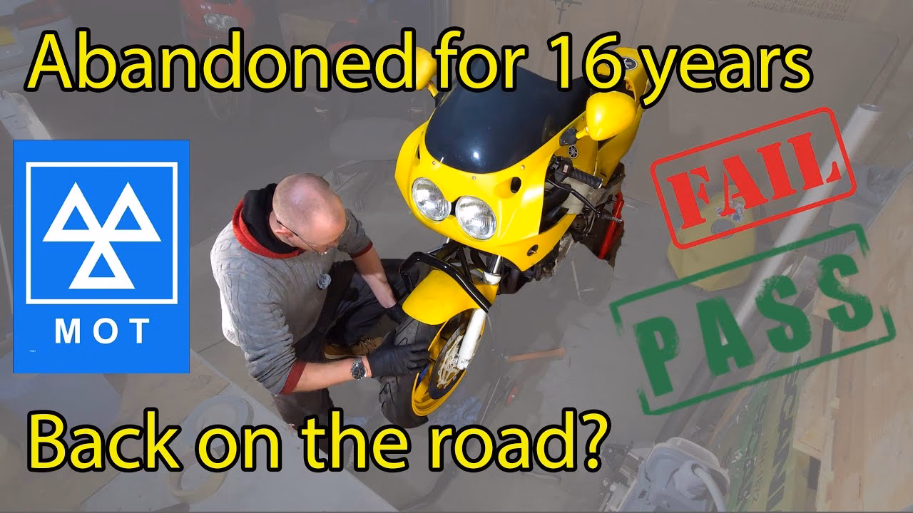 Does Rowland Ridgwell offer a service centre?