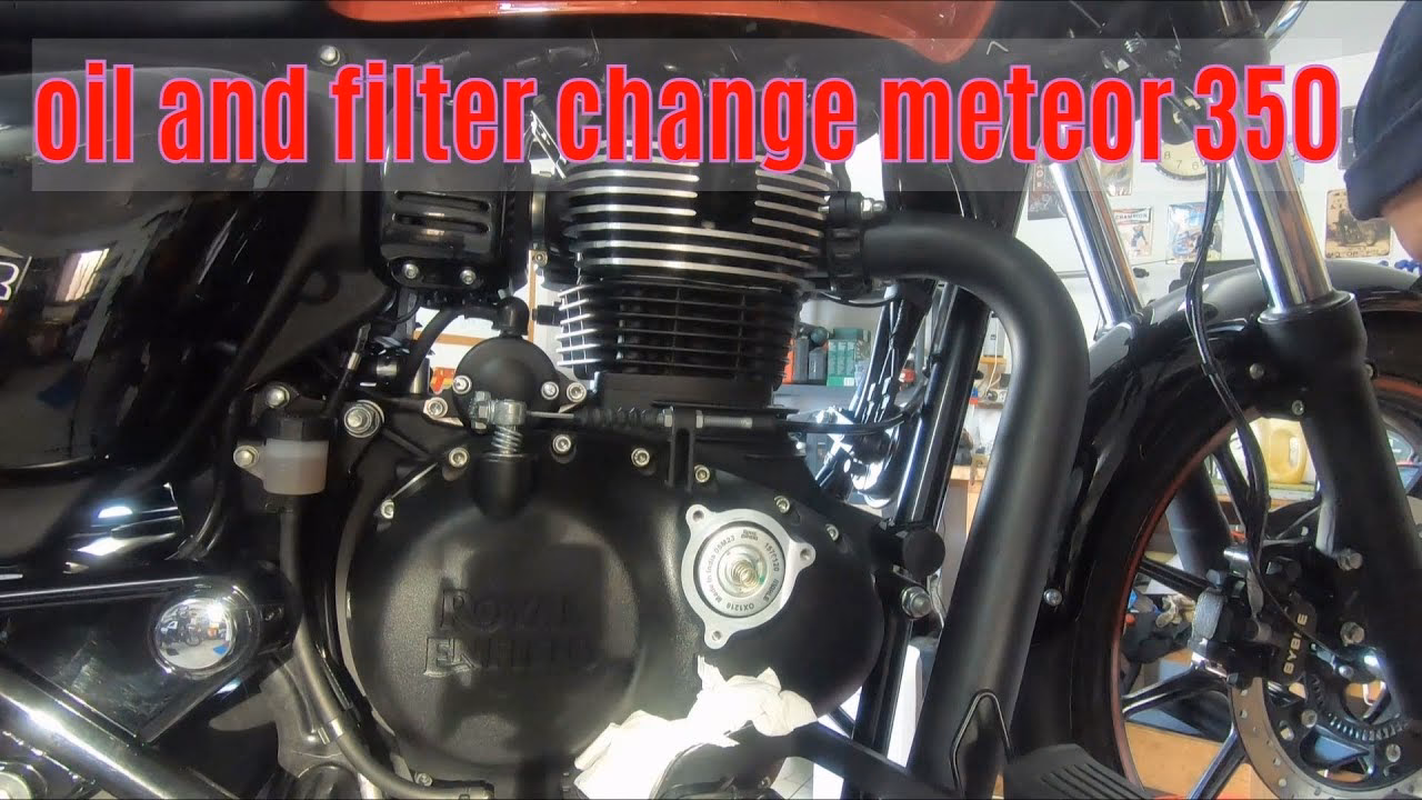 Does the Royal Enfield Meteor 350 have an oil cooled engine?