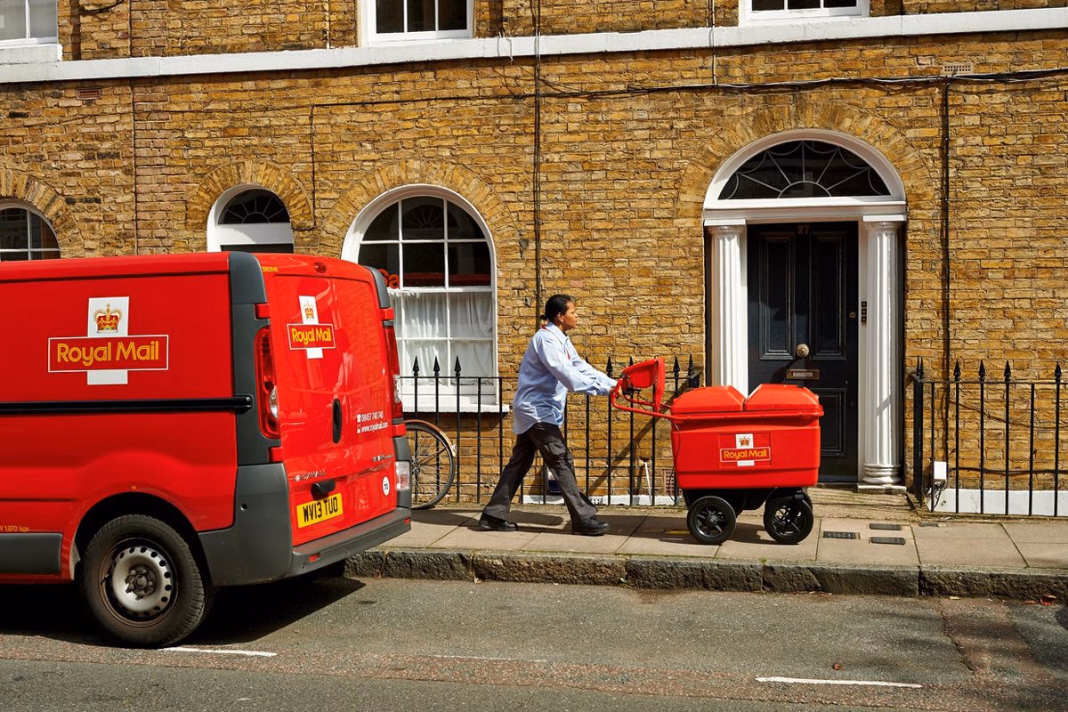 Can you become a vehicle maintenance apprentice at Royal Mail?