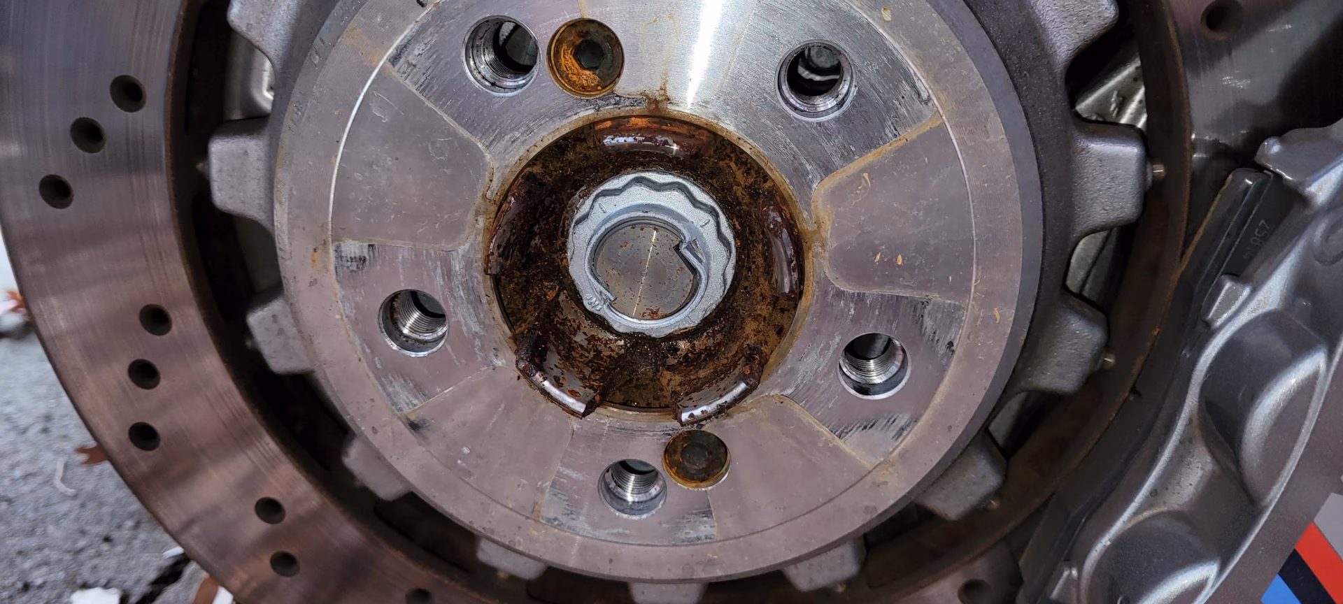 Are rusty wheel hubs a common occurrence?