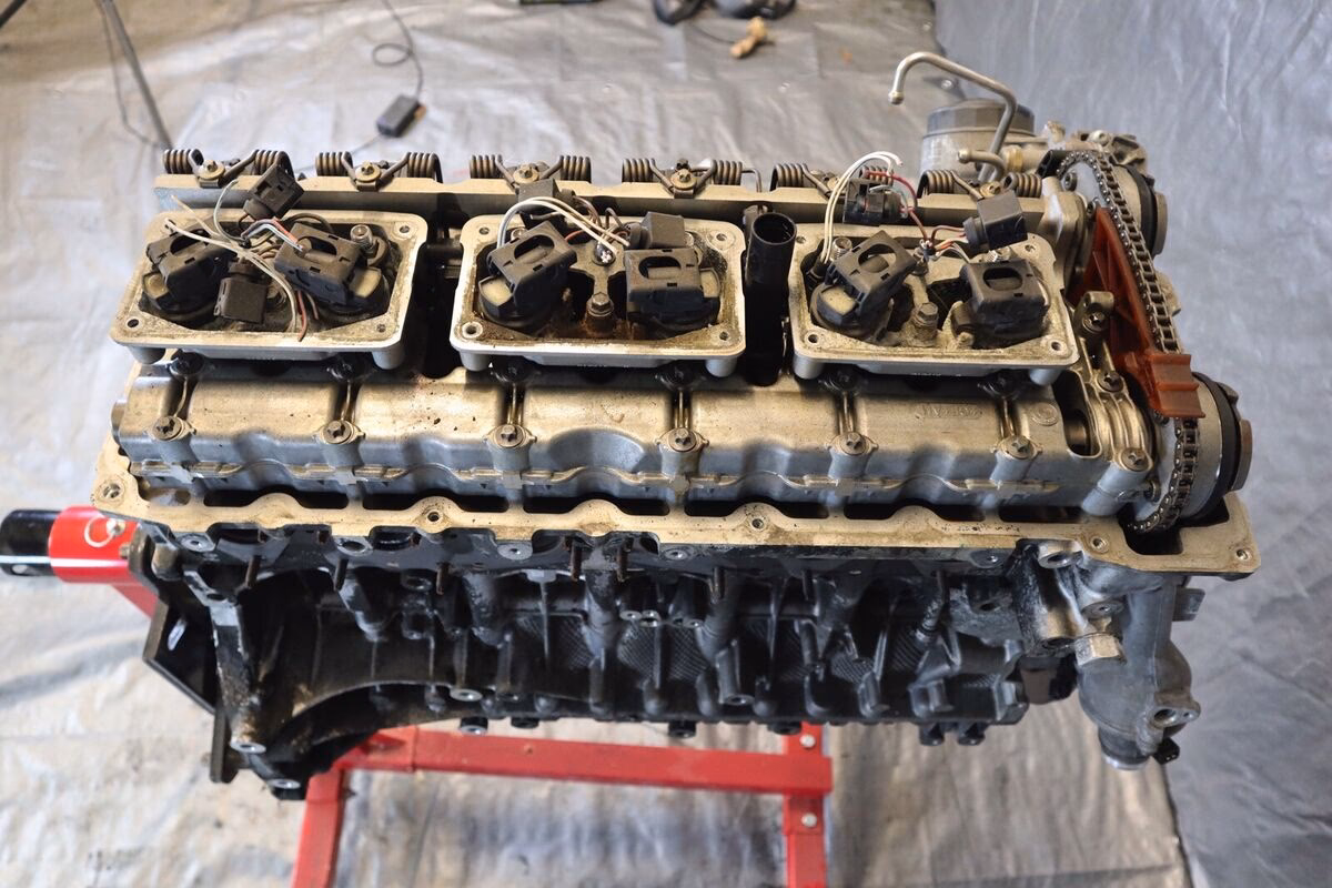 How many forged pistons does a Manley n55/s55 have?