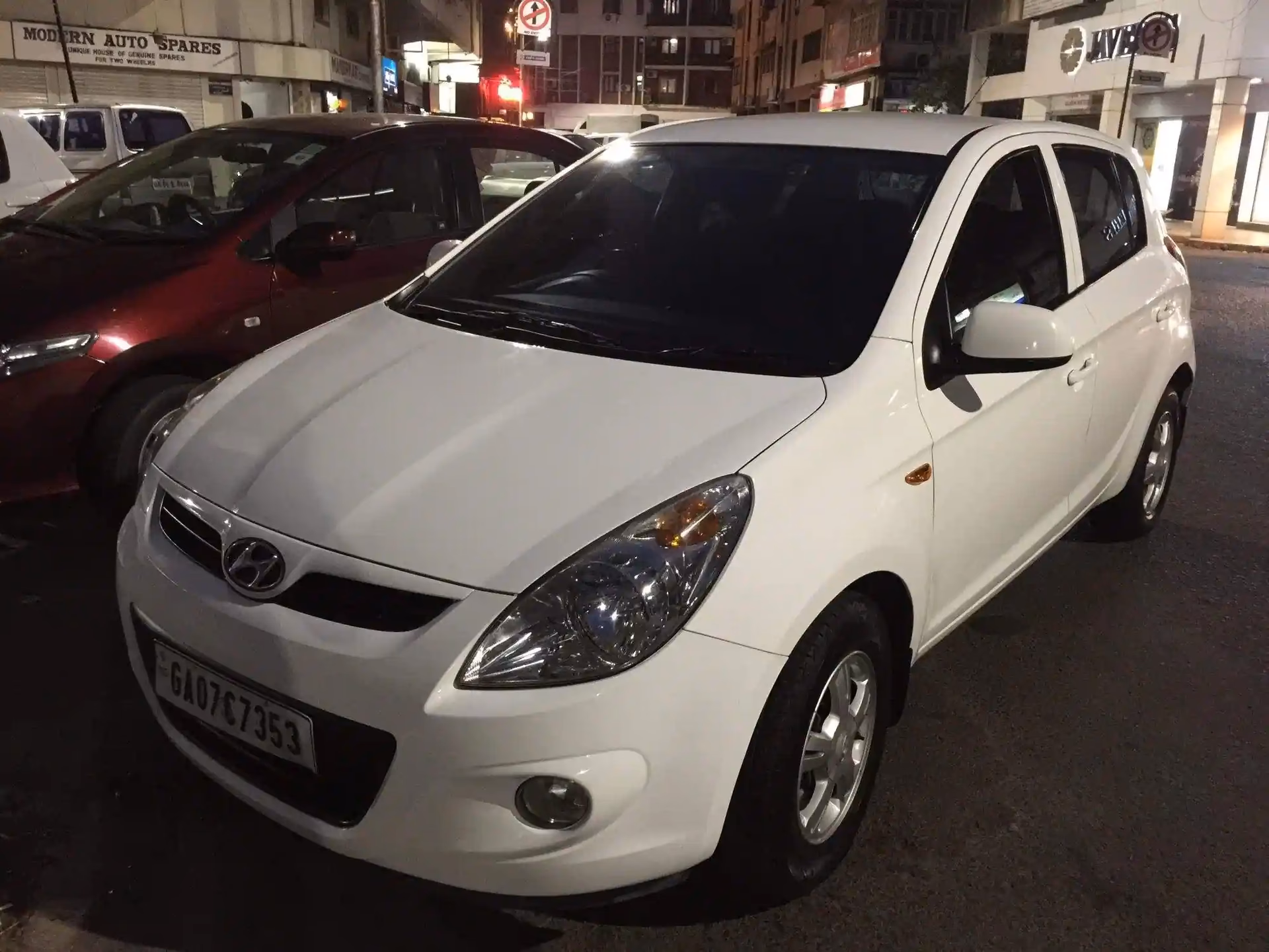 Where to buy Aryaman Sai Goa Camurlim?