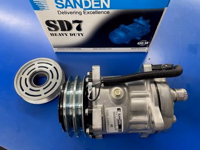 Can I use SP-10 oil on a Sanden TR-series compressor?