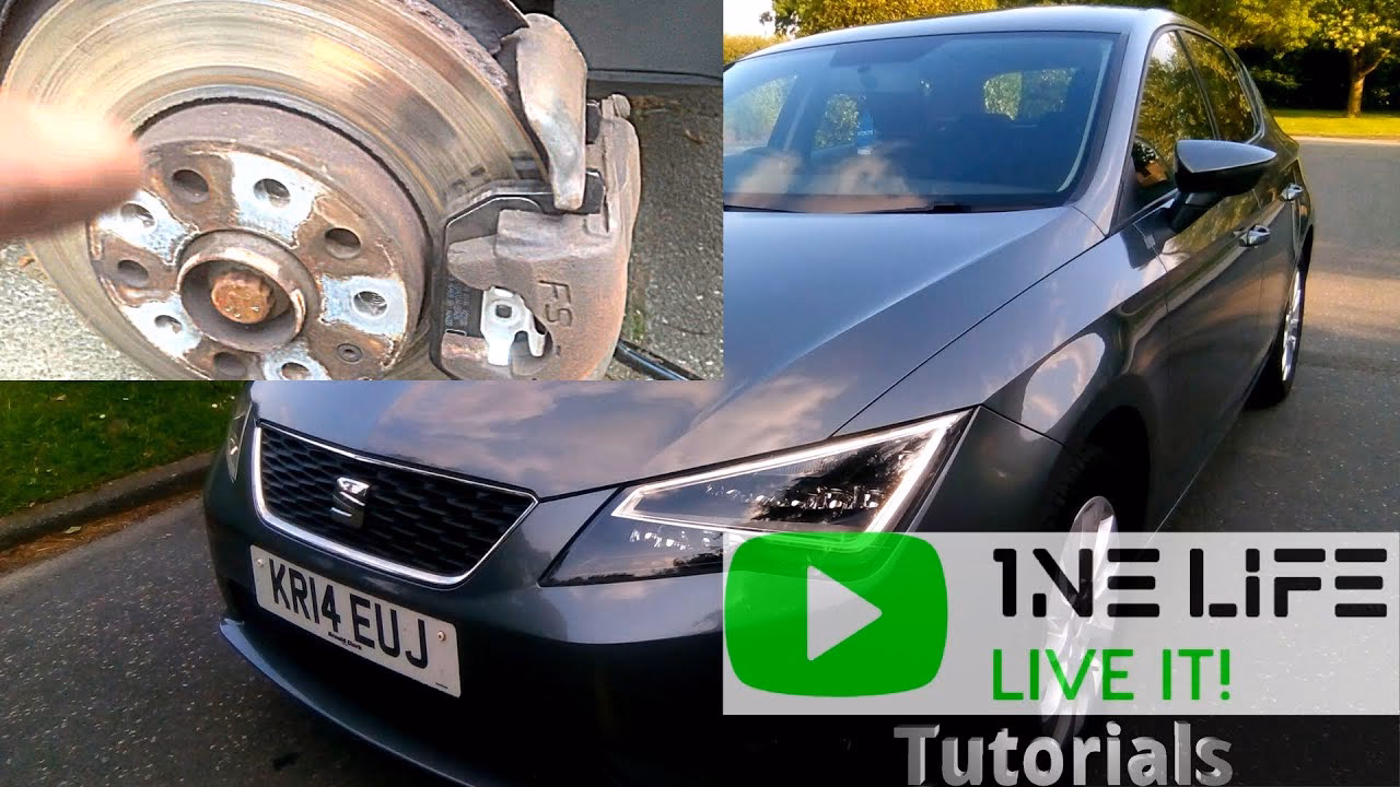 What does a SEAT Leon Mk2 1p brake pad warning light mean?