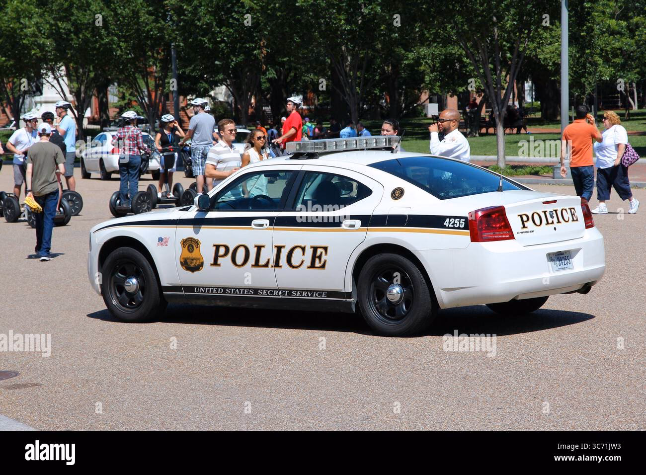 Does the Secret Service keep a secret about the presidential limousine?