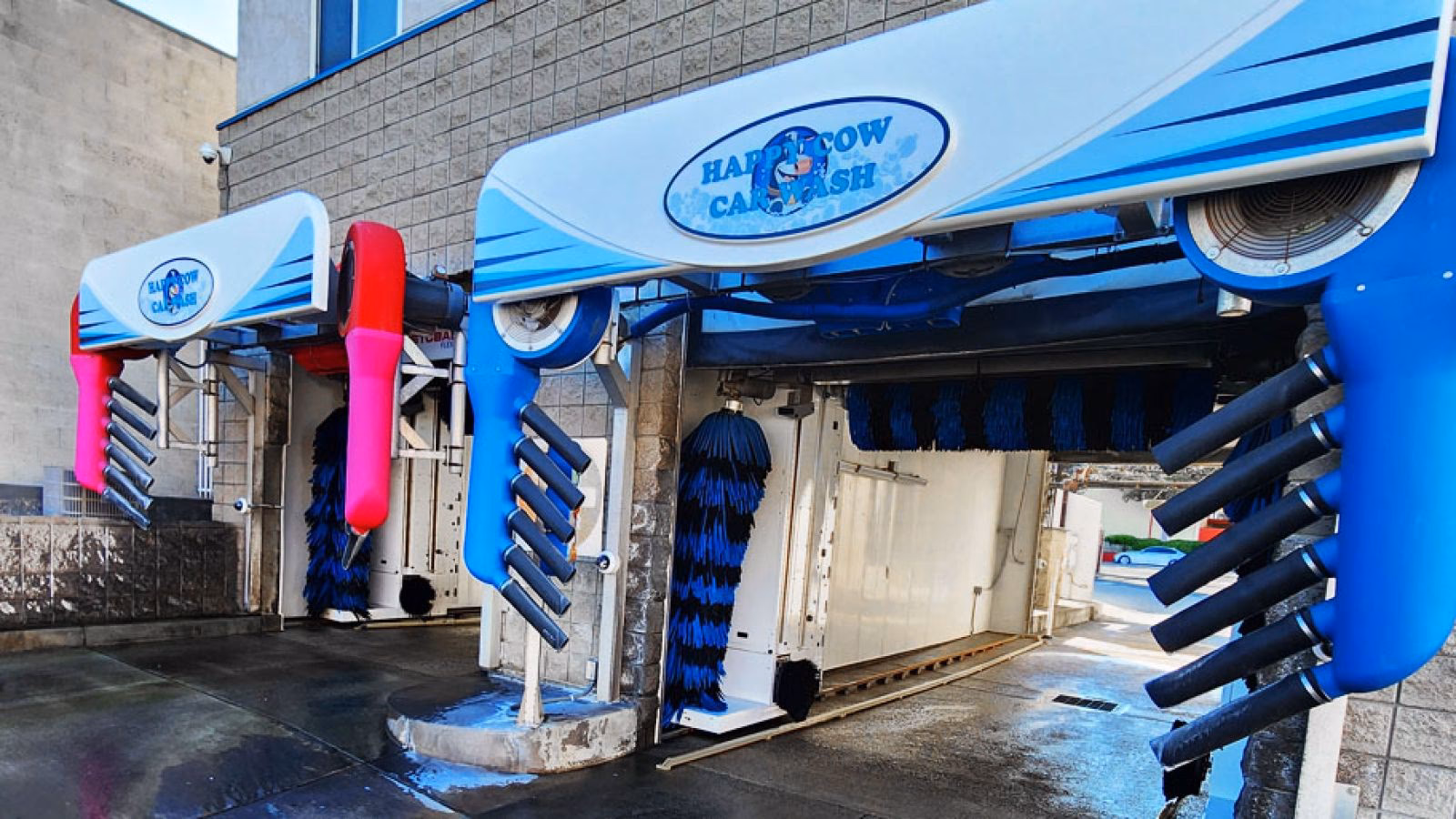 Does San Diego Gas & Car Wash use reclaimed water?