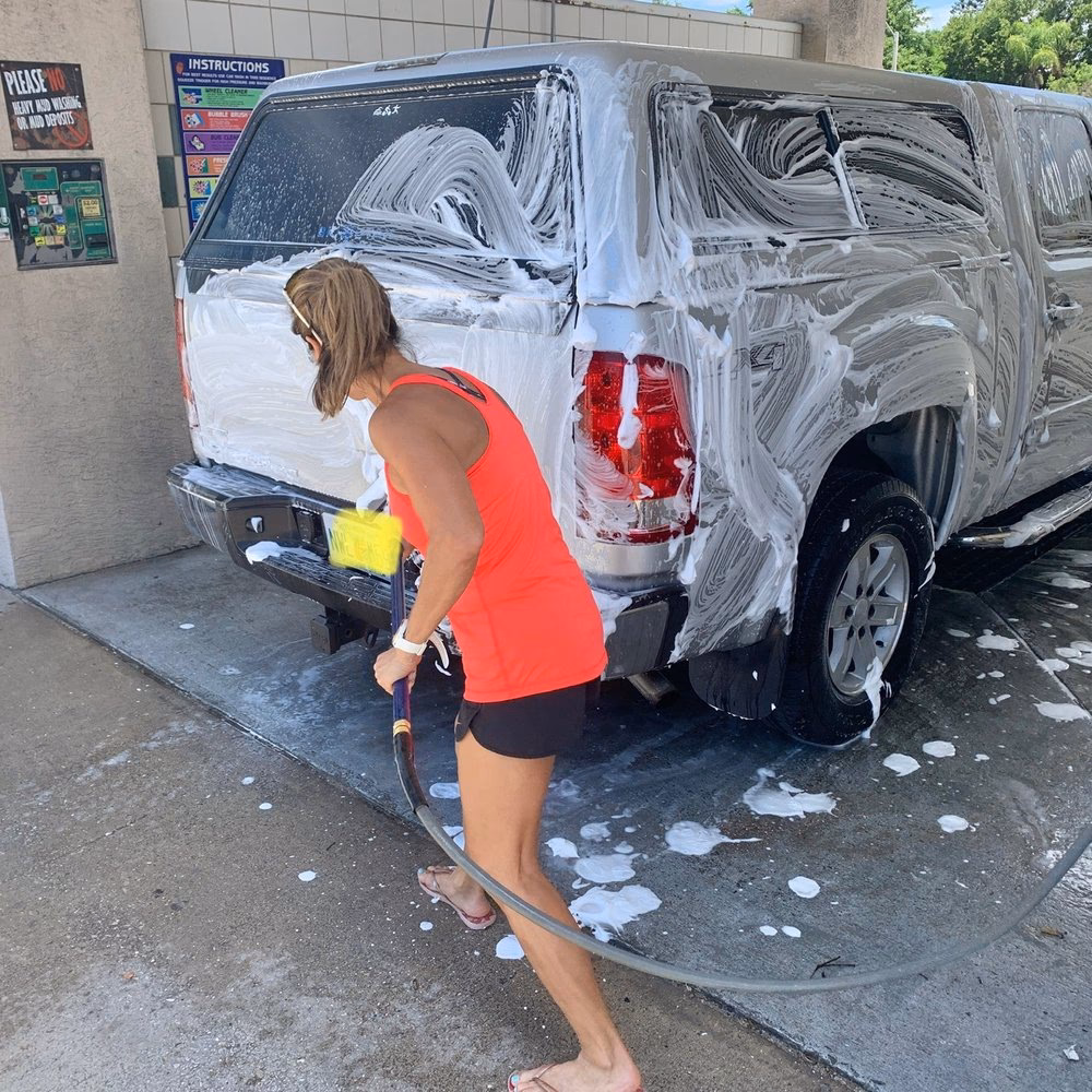 Why should you choose a car-cleaning company in Venice?