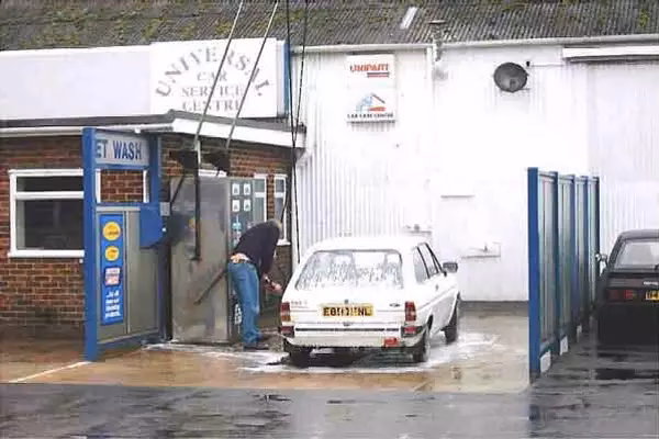 Who is washmycar London?