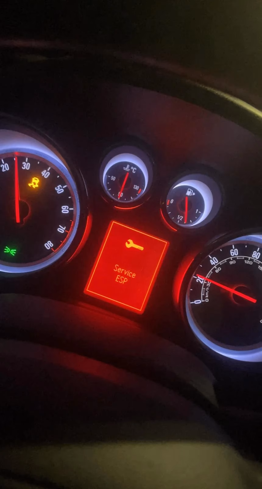 Does Vauxhall repair merivas?