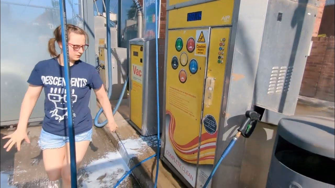 Does shell offer refuelling services for disabled drivers?