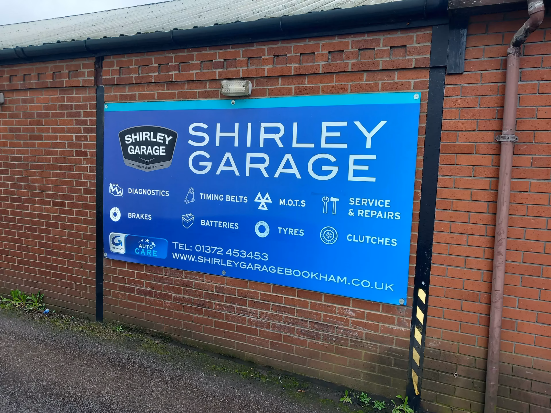 Who is Atherley garage?