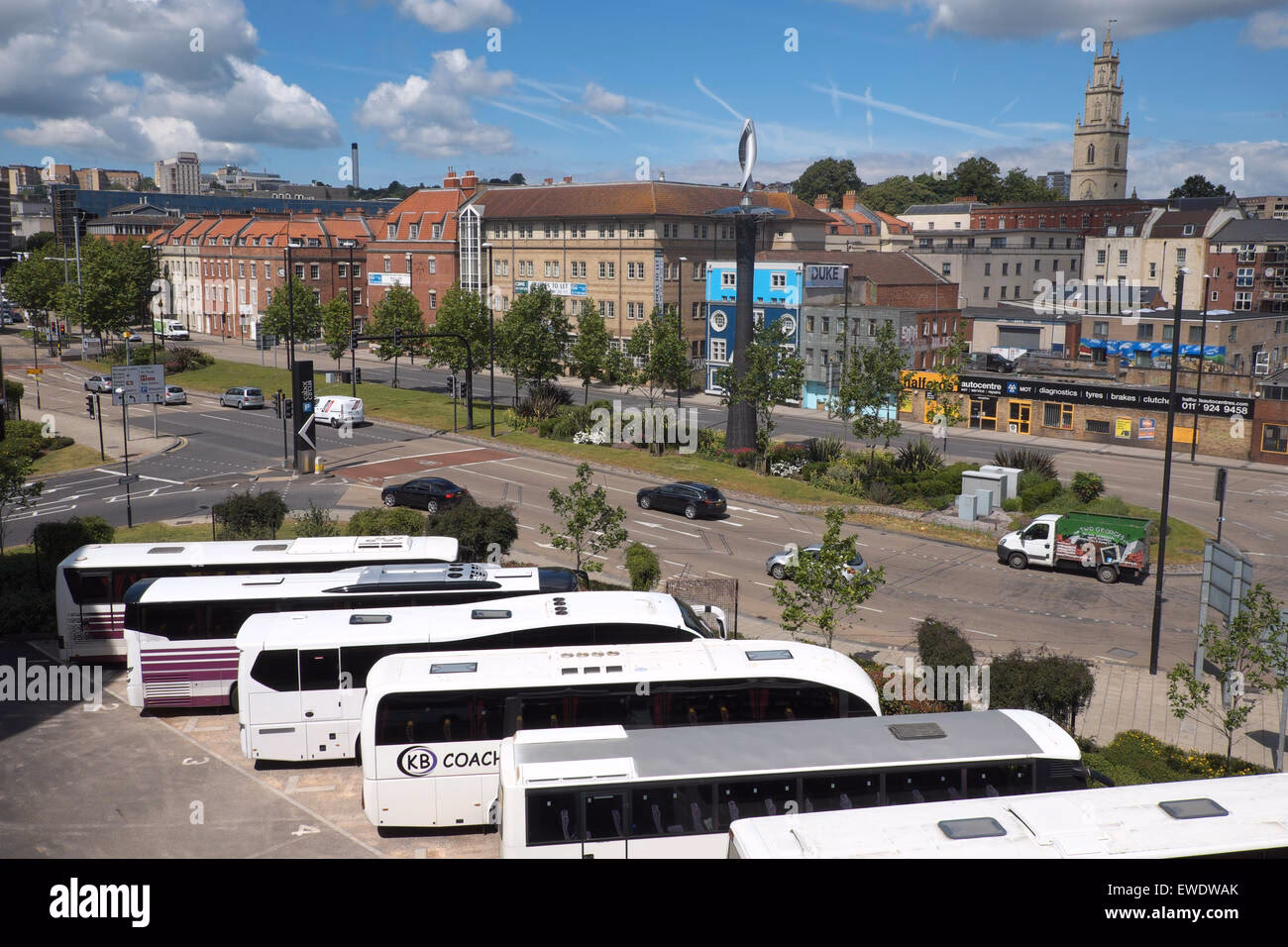 Does Cabot Circus have a bus stop?