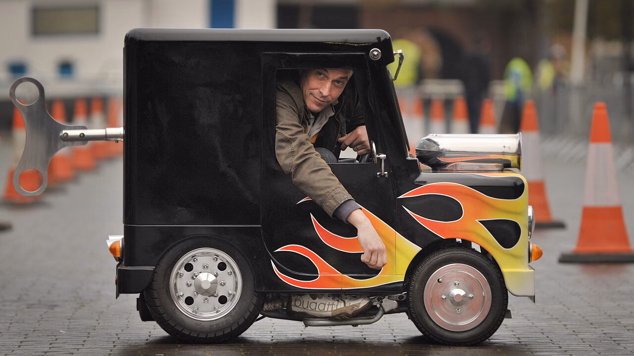 Should sidecar be deployed as a separate service?