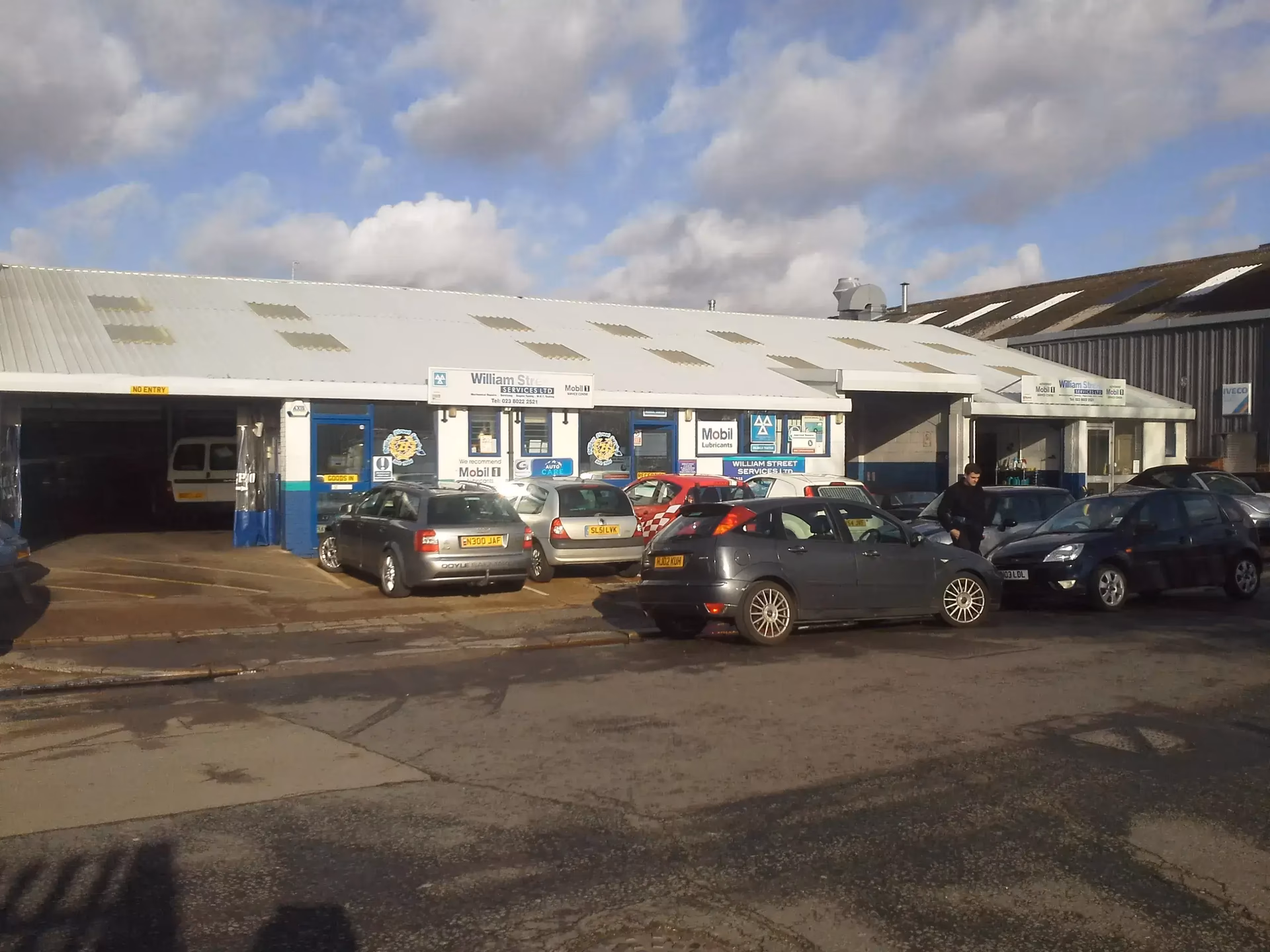 Where can I buy a Mercedes-Benz in Southampton?