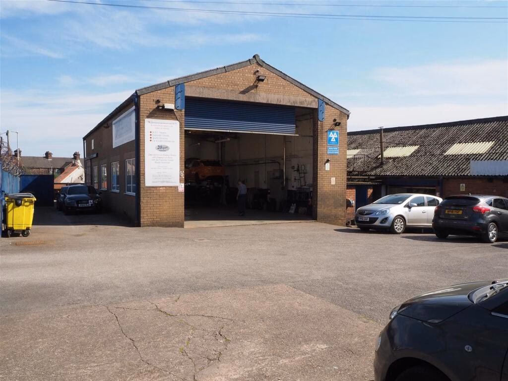 Where can I get an MOT in Stoke Gifford South Gloucestershire?